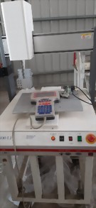 桌上型4軸機